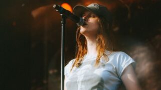 Ethel Cain Bangun Dunia Musik Sendiri