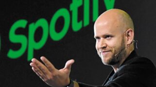 Spotify Danai Drone Perang