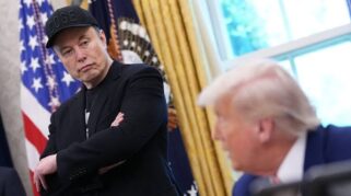 Trump Tuduh Elon