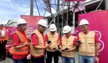 Tri gandeng komunitas Palu untuk merasakan langsung pengalaman digital kelas dunia melalui program jelajah jaringan dan edukasi digital.