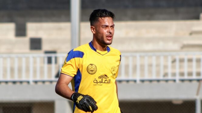 Kiper Palestina Saleem Al-Ashqar