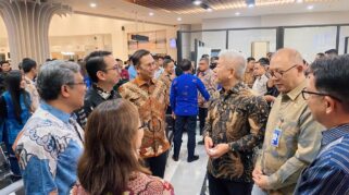 penerbangan palu-guangzhou