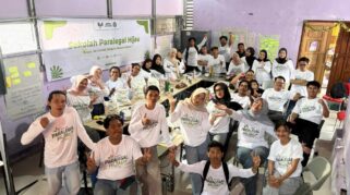 Sekolah Paralegal Hijau
