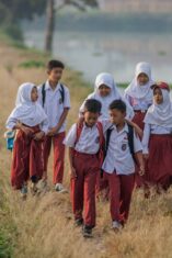 ketimpangan pendidikan berdasarkan lokasi geografis Indonesia