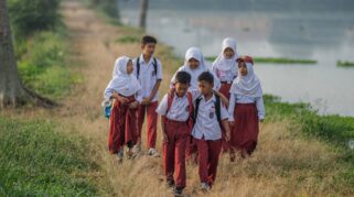 ketimpangan pendidikan berdasarkan lokasi geografis Indonesia